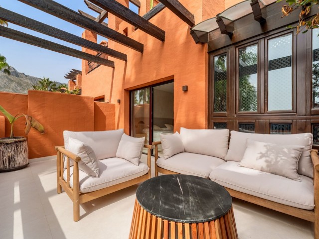 4 Bedrooms Townhouse in The Golden Mile