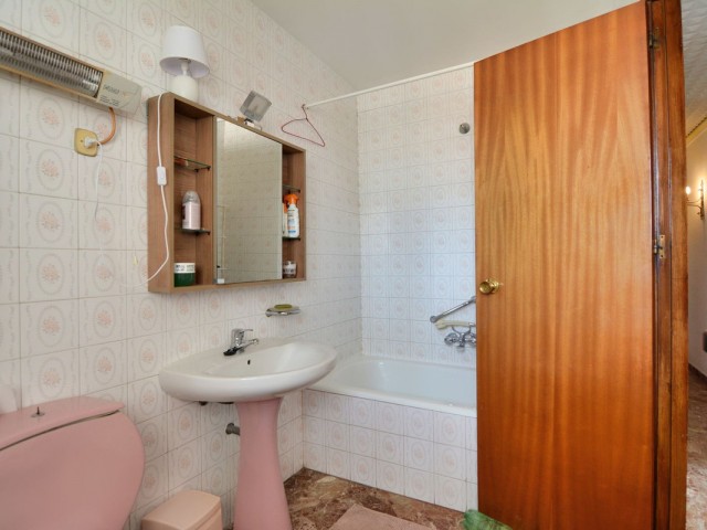 2 Bedrooms Apartment in Fuengirola