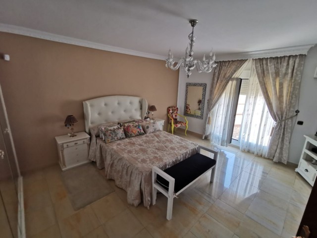 6 Schlafzimmer Villa in La Cala de Mijas
