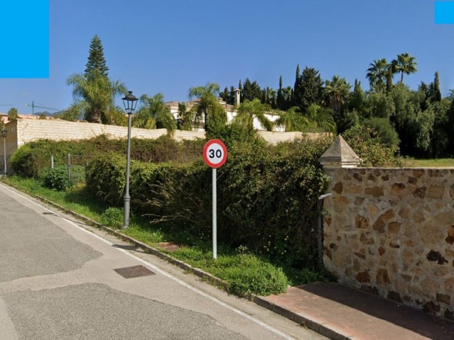 Grundstück in Bel Air
