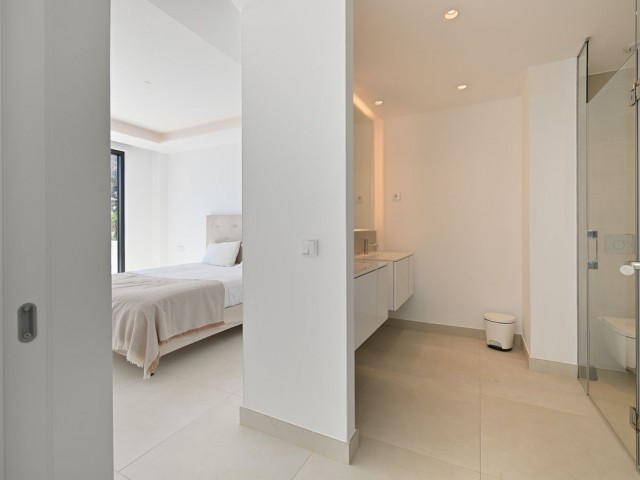 Villa con 4 Dormitorios  en Benalmadena Pueblo