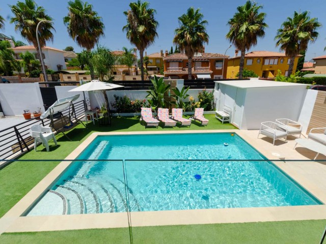 6 Schlafzimmer Villa in Alhaurín de la Torre