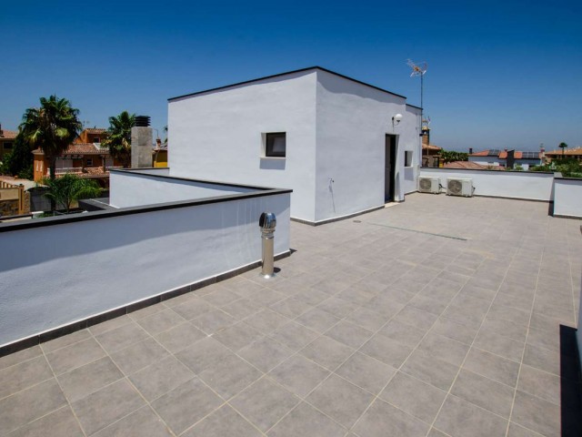 6 Schlafzimmer Villa in Alhaurín de la Torre