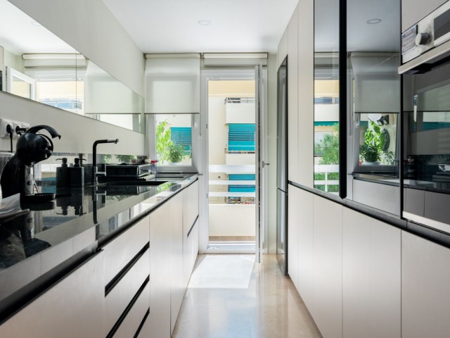 2 Bedrooms Apartment in Marbella