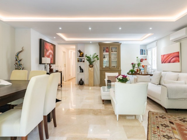 2 Bedrooms Apartment in Marbella