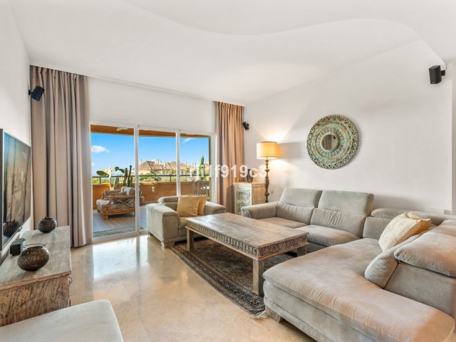 3 Makuuhuoneen Huoneisto Elviria