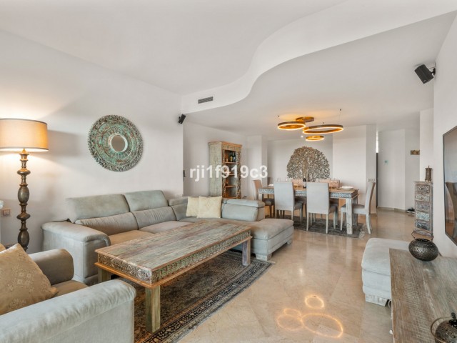 3 Makuuhuoneen Huoneisto Elviria