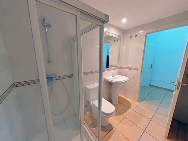 3 Schlafzimmer Reihenhaus in Nueva Andalucía