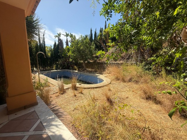 5 Makuuhuoneen Rivitalo Nueva Andalucía