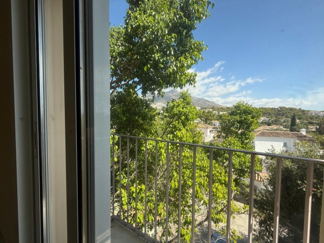 5 Makuuhuoneen Rivitalo Nueva Andalucía