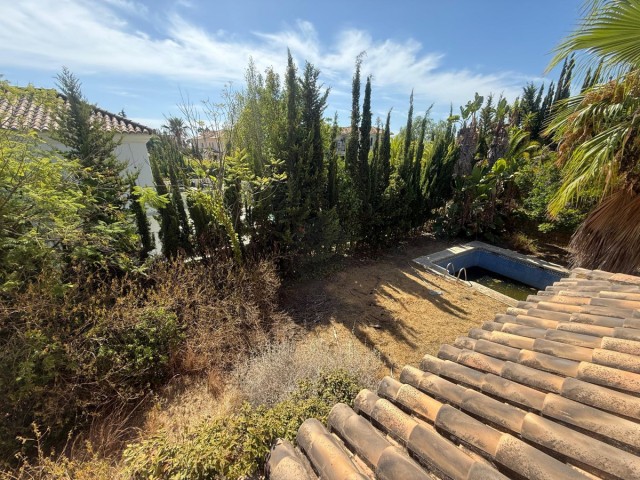 5 Makuuhuoneen Rivitalo Nueva Andalucía