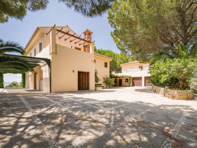Villa avec 9 Chambres  à Ojén