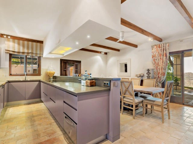 Villa avec 9 Chambres  à Ojén