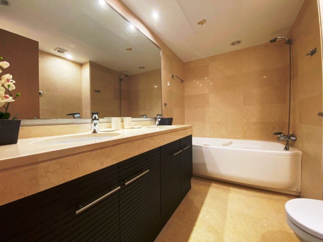 2 Bedrooms Apartment in Marbella