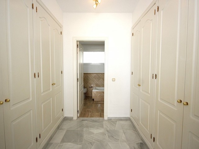 2 Schlafzimmer Apartment in Bahía de Marbella