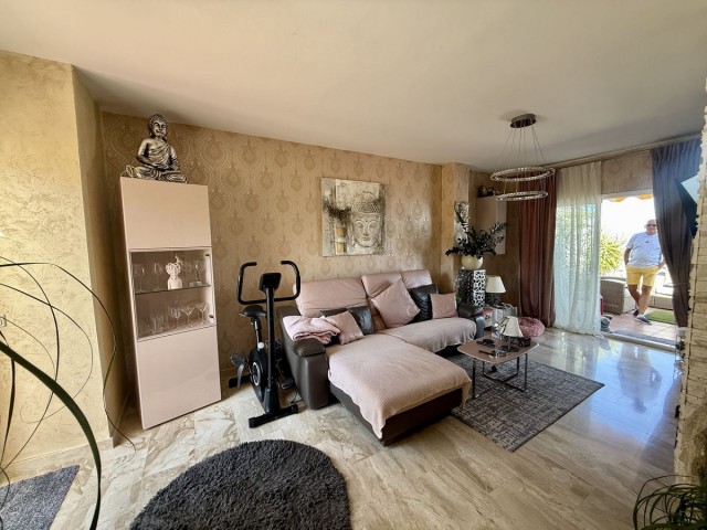 Kattohuoneisto Calahonda