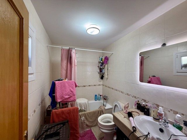 Kattohuoneisto Calahonda