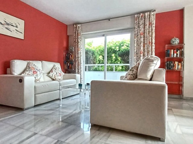 2 Bedrooms Apartment in Marbella