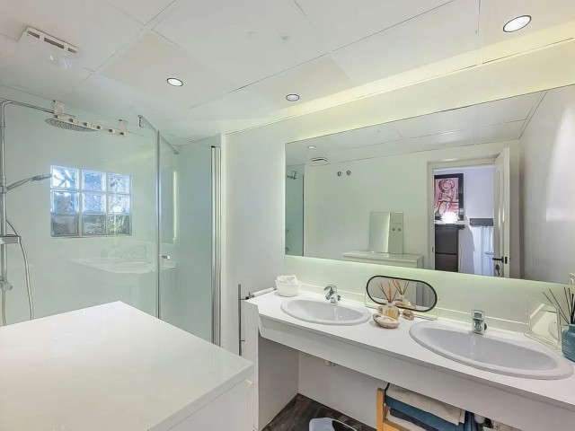 Penthouse i New Golden Mile