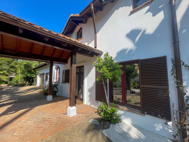 6 Sovrums Villa i Sotogrande