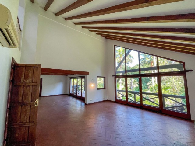 6 Sovrums Villa i Sotogrande