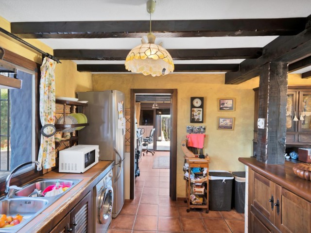 4 Schlafzimmer Villa in Ojén