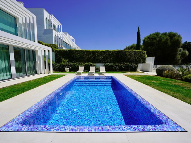 5 Sovrums Villa i Sotogrande