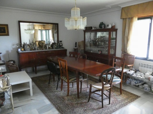 5 Sovrums Villa i Marbella