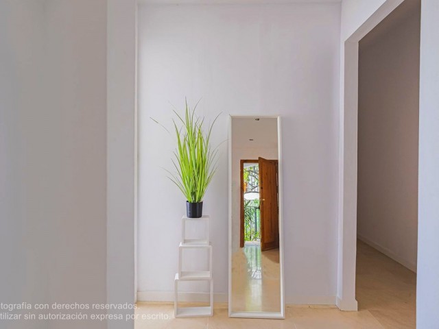 5 Bedrooms Apartment in Marbella
