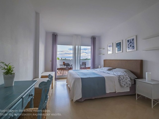 5 Bedrooms Apartment in Marbella