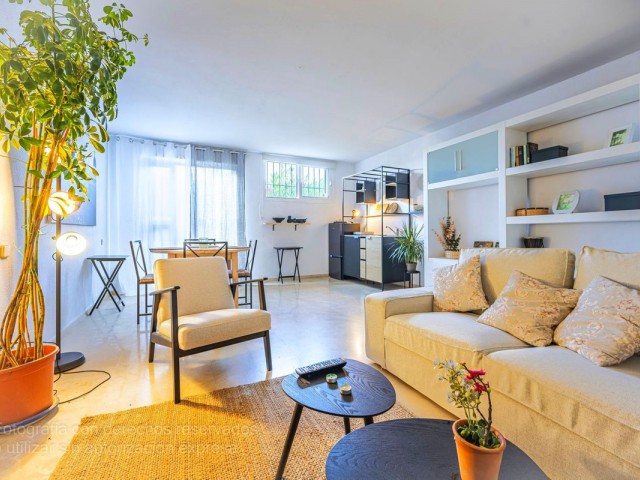 5 Bedrooms Apartment in Marbella