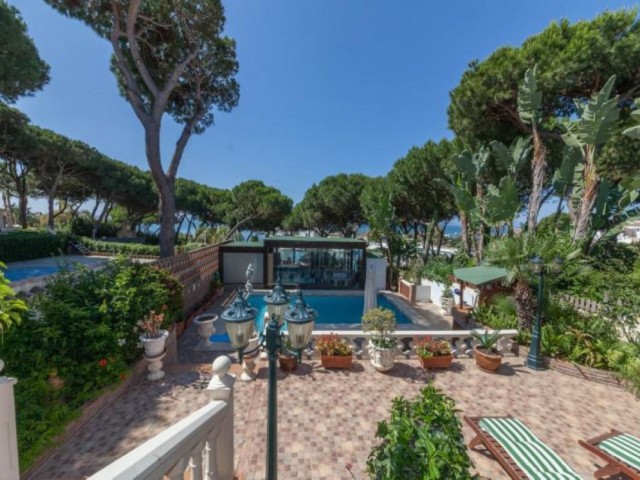 4 Sovrums Villa i Puerto de Cabopino