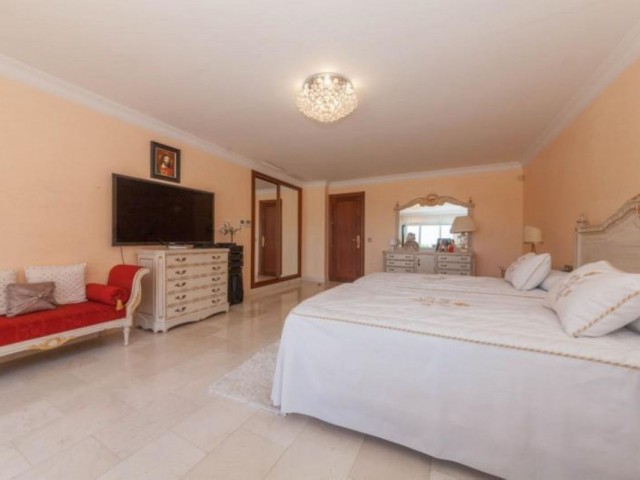 4 Sovrums Villa i Puerto de Cabopino