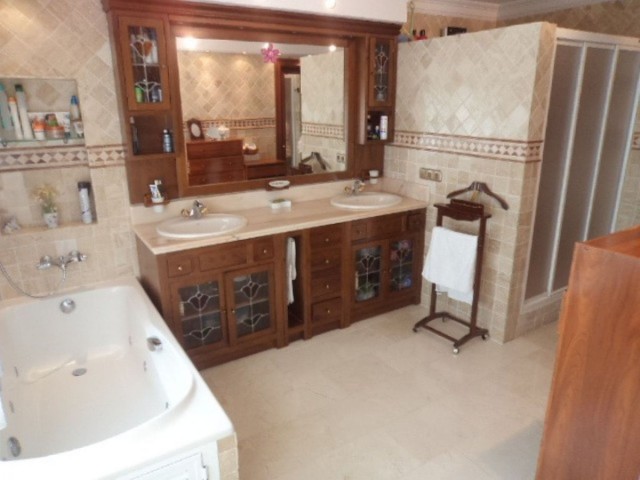 4 Sovrums Villa i Puerto de Cabopino