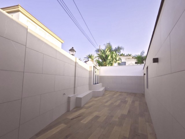 4 Schlafzimmer Villa in El Coto