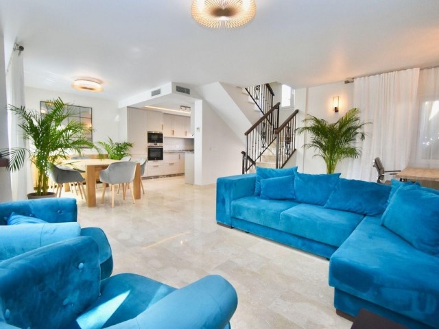 4 Schlafzimmer Villa in Nueva Andalucía