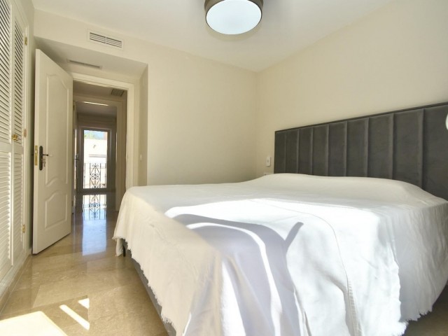 4 Schlafzimmer Villa in Nueva Andalucía