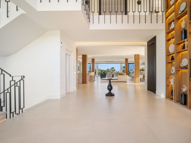 6 Schlafzimmer Villa in Nueva Andalucía