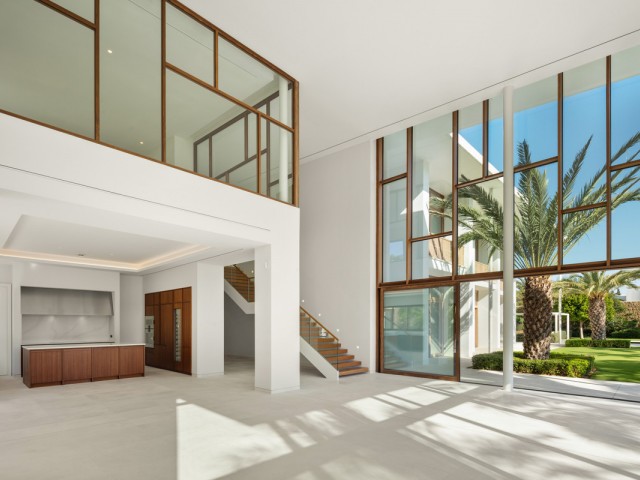 Villa avec 6 Chambres  à Casares