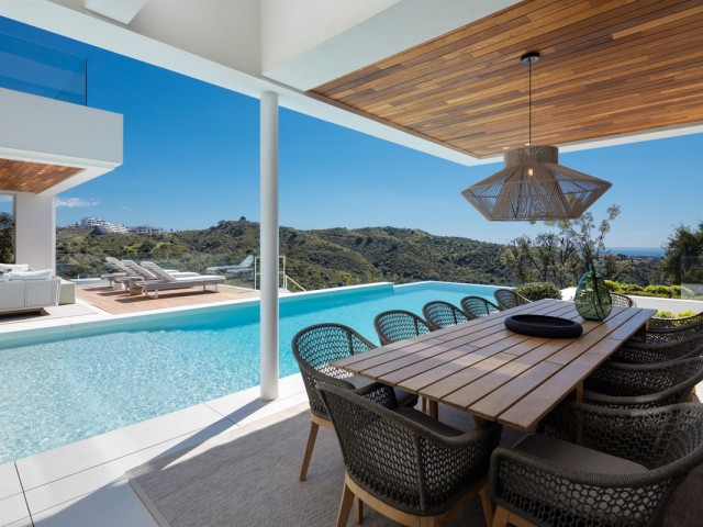 6 Makuuhuoneen Huvila Benahavís