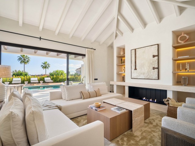 4 Schlafzimmer Villa in Nueva Andalucía