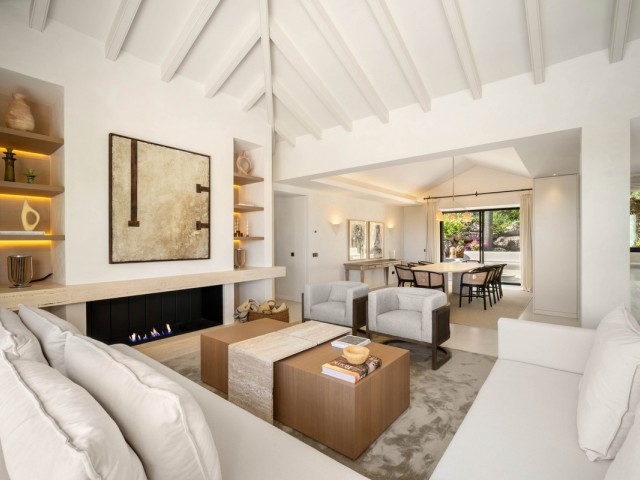 4 Schlafzimmer Villa in Nueva Andalucía