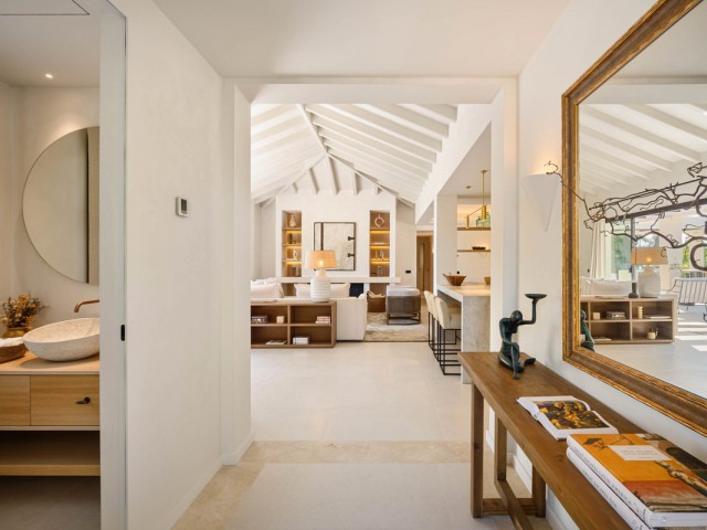 4 Schlafzimmer Villa in Nueva Andalucía