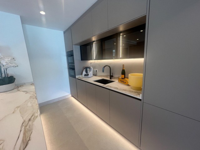 Apartment, Bahía de Marbella, R5130448