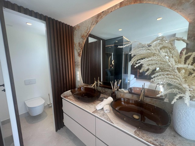 3 Schlafzimmer Apartment in Bahía de Marbella