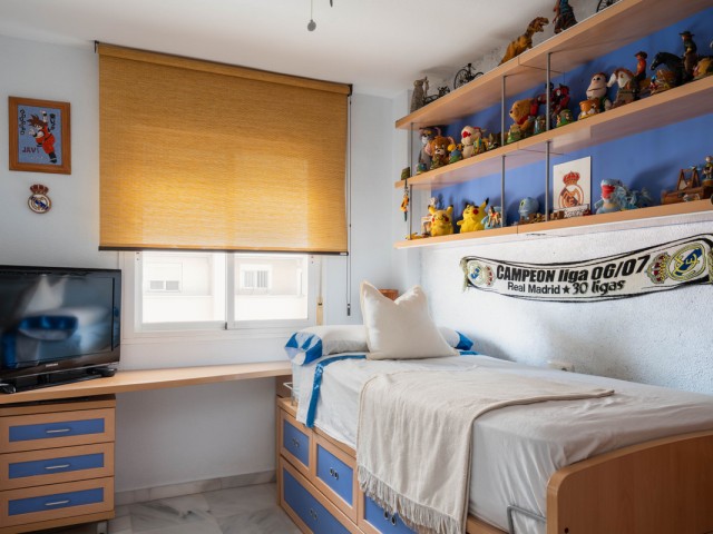 Apartamento con 3 Dormitorios  en Málaga
