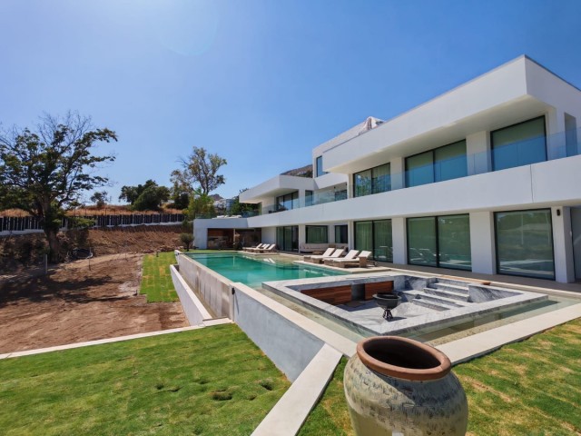 6 Sovrums Villa i Benalmadena