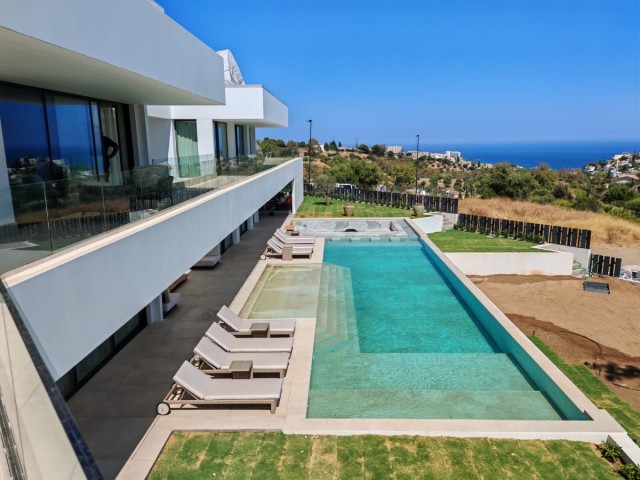 6 Sovrums Villa i Benalmadena