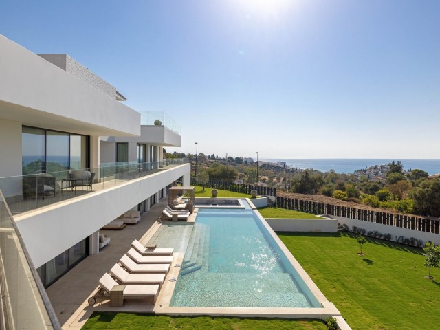 7 Sovrums Villa i Benalmadena