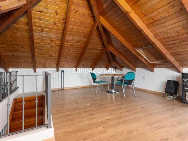 4 Bedrooms Villa in San Pedro de Alcántara